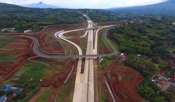 tol-cigatas-kado-jokowi-untuk-warga-garut-tasikmalaya