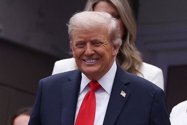 trump-klaim-iran-rugi-rp85-thari-imbas-blokade-hormuz