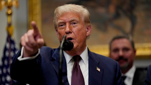 trump-tegaskan-perang-di-gaza-akan-berakhir-dalam-2-pekan