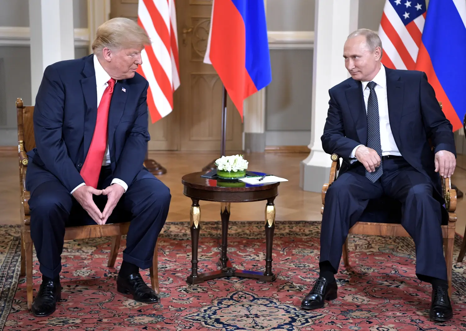 trump-bakal-temui-putin-bahas-akhiri-perang-rusia-ukraina