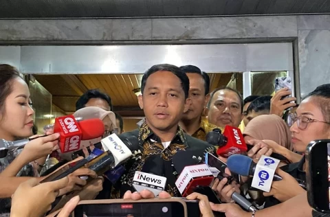 menteri-kehutanan-disorot-diminta-mundur-usai-banjir-sumatera