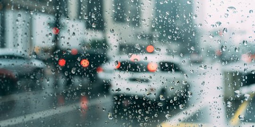 bandung-diprediksi-hujan-ringan-siang-hingga-malam-suhu-sejuk-18250c