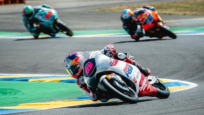 veda-ega-start-posisi-keenam-di-moto3-gp-prancis