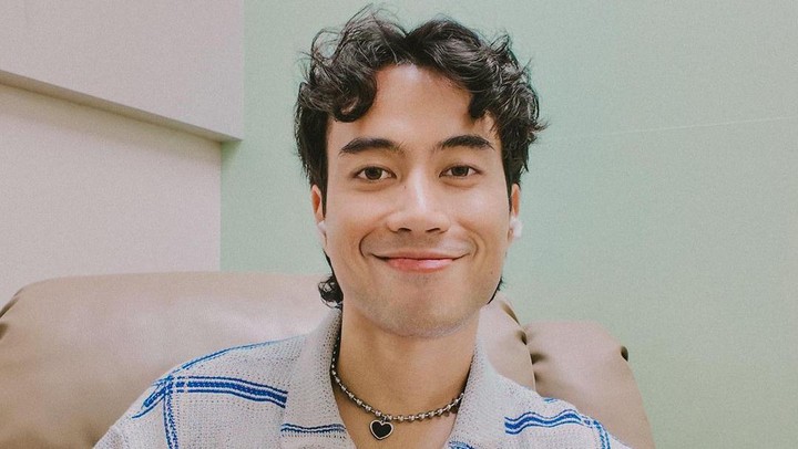 vidi-aldiano-meninggal-dunia-di-usia-35-tahun