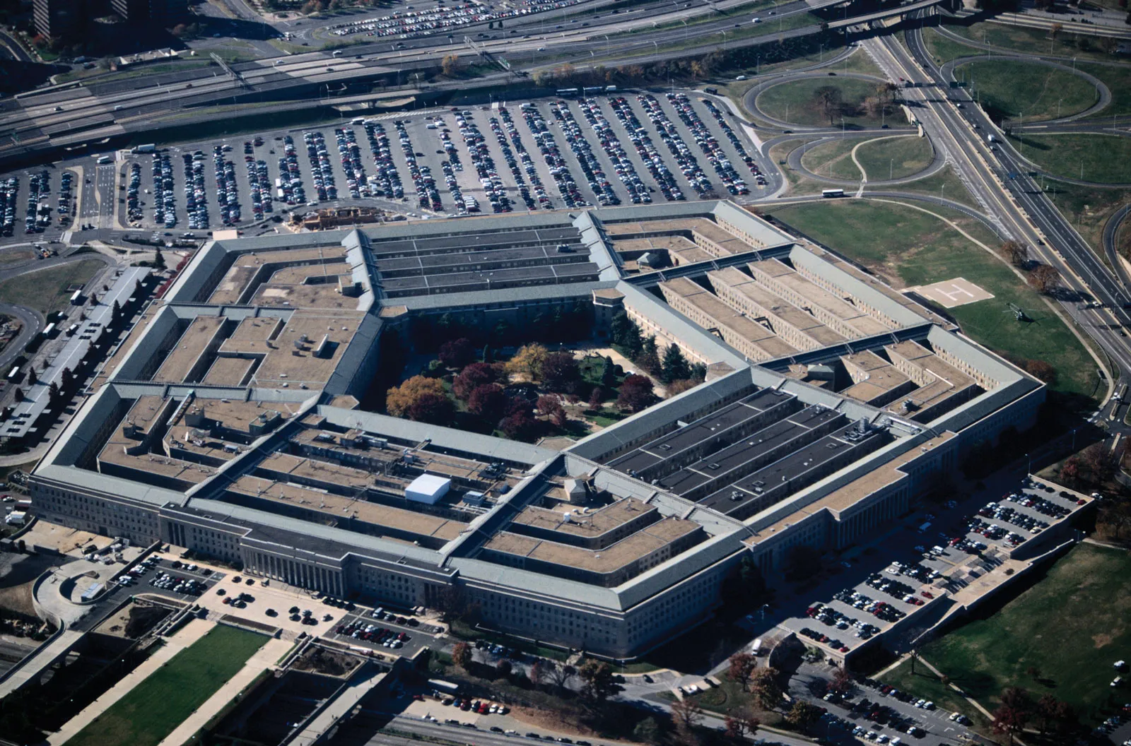 ditanya-soal-serangan-as-ke-iran-ini-respon-pentagon