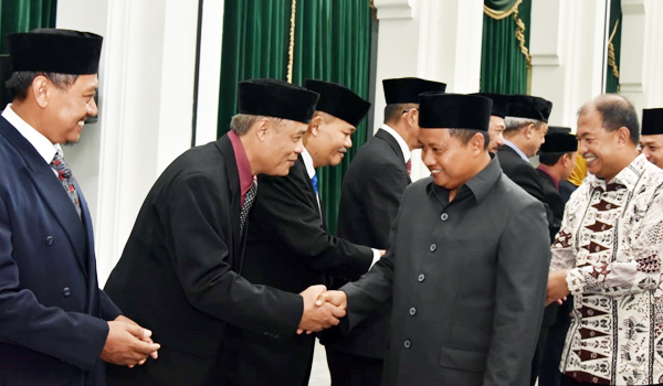 wagub-jabar-minta-bpsk-perjuangkan-hak-konsumen