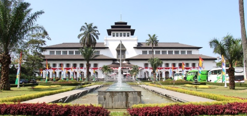 pemdaprov-jabar-terus-kaji-pemindahan-pusat-pemerintahan